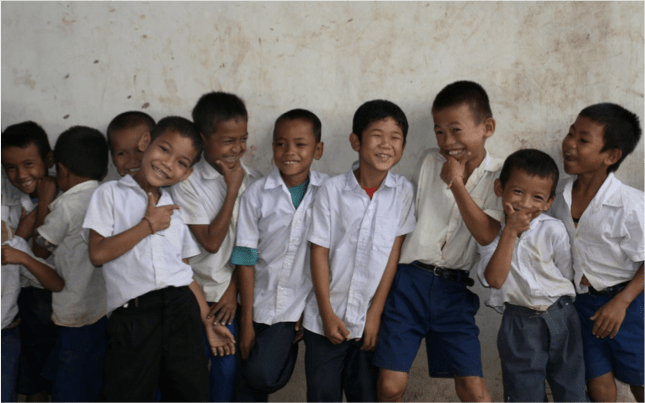 Skolebarn Laos