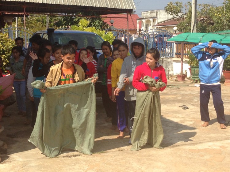 Konkurranser og lagspill er alltid gøy og det er en fin måte å bli kjent på.